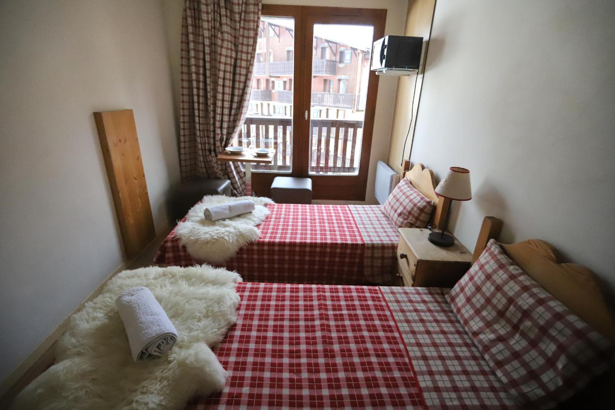 Aparthotel Touristignes Chalet Alpina Chambre photo